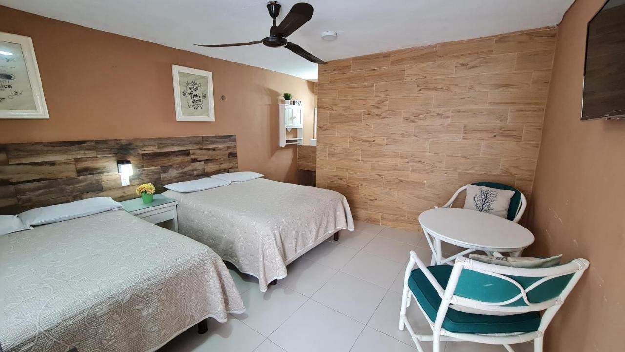 Dna Cancun Hotel Y Posada Extérieur photo